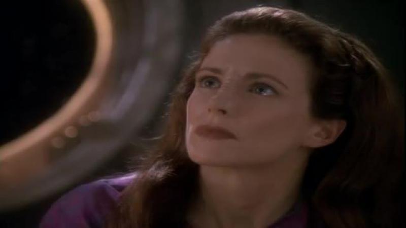 Кадры из сериала Звездный путь: Дальний космос 9 (1993)