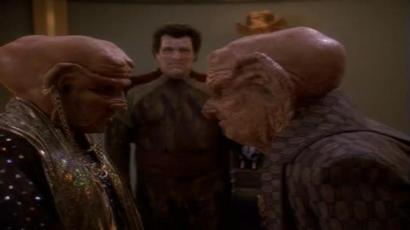 Кадры из сериала Звездный путь: Дальний космос 9 (1993)